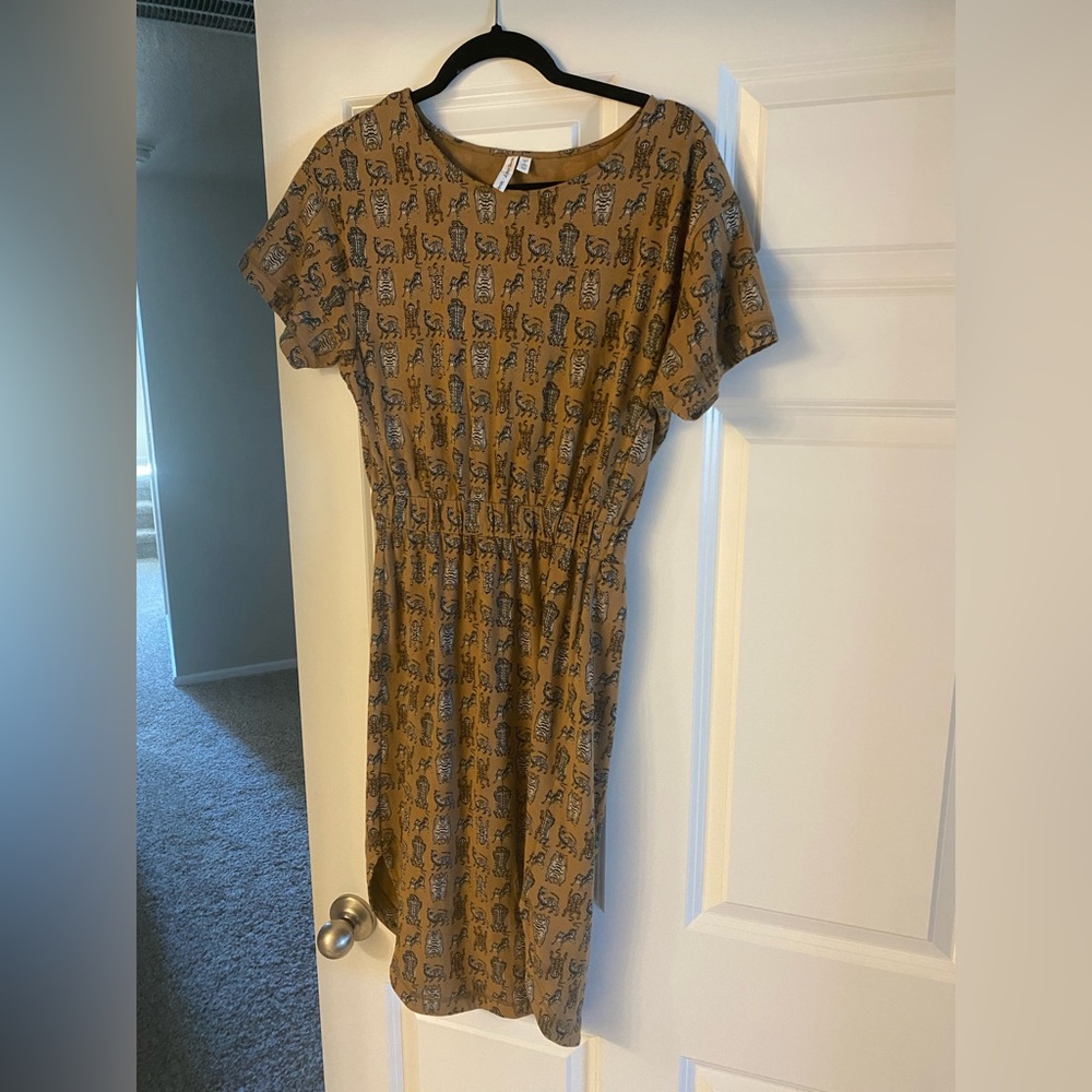 & Other Stories US 4 tiger dress